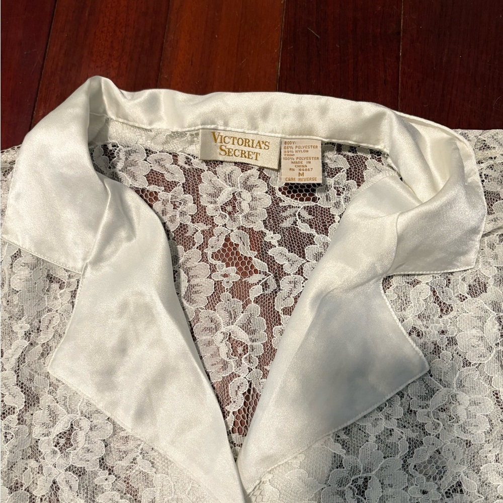 Victoria's Secret Cream Satin Sleepwear size Medium - Picture 7 of 7